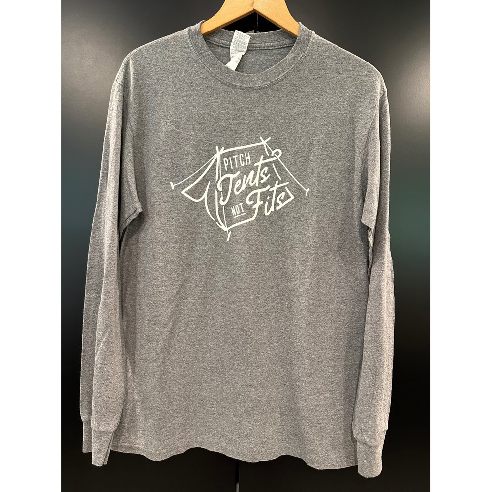 Gildan "Pitch Tents Not Fits" Long Sleeve Graphic T-Shirt Gray Medium